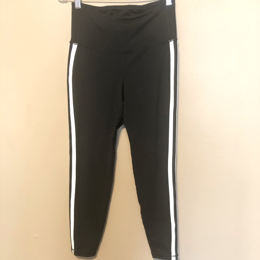 🌼 3/$30 | EUC | Ladies Old Navy Leggings